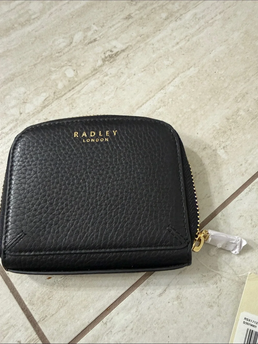 RADLEY LONDON Black Pebbled Zip Coin Wallet with Gold Hardware ..nwt